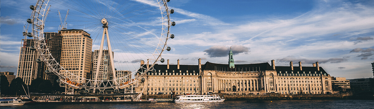 Image of the London eye on a sunny day.